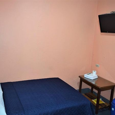 Hotel Asuncion Guatemala City Ngoại thất bức ảnh
