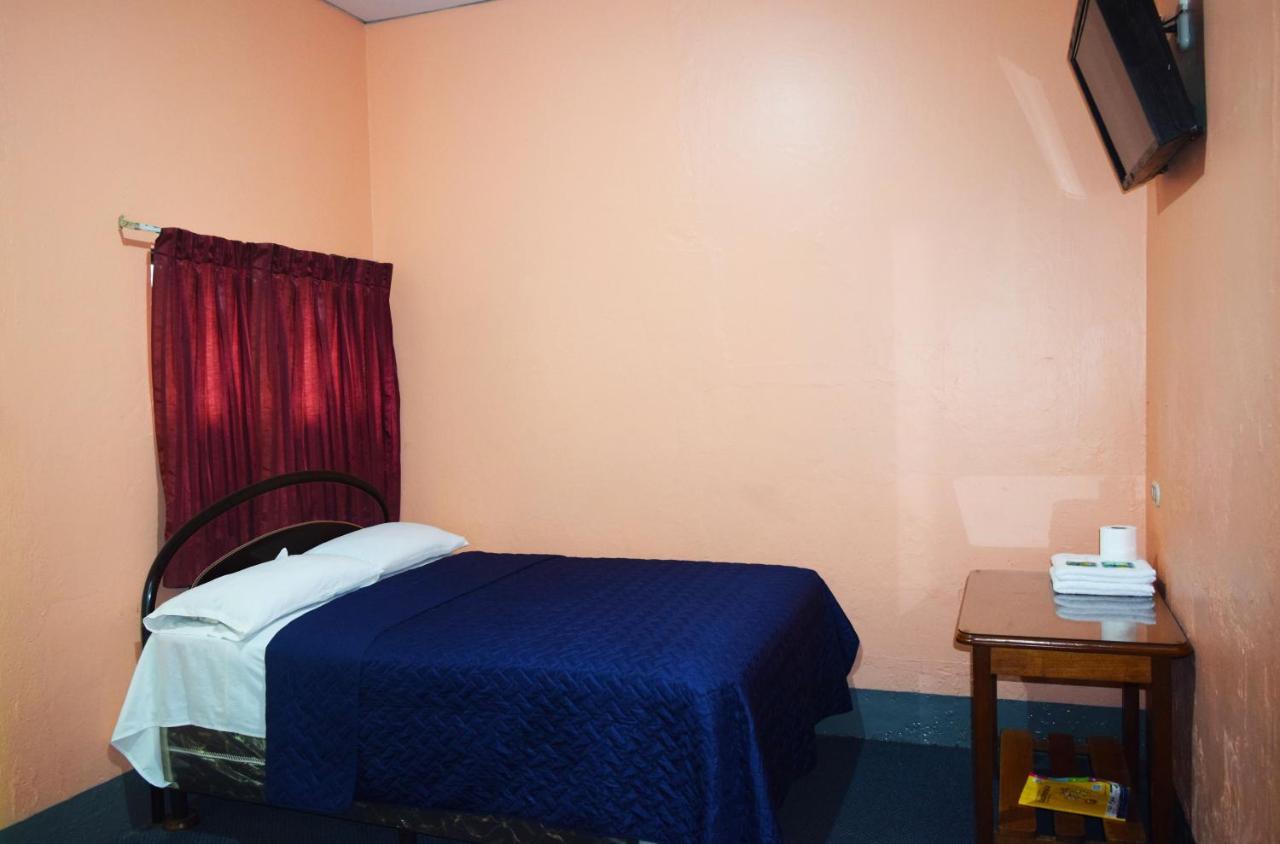 Hotel Asuncion Guatemala City Ngoại thất bức ảnh