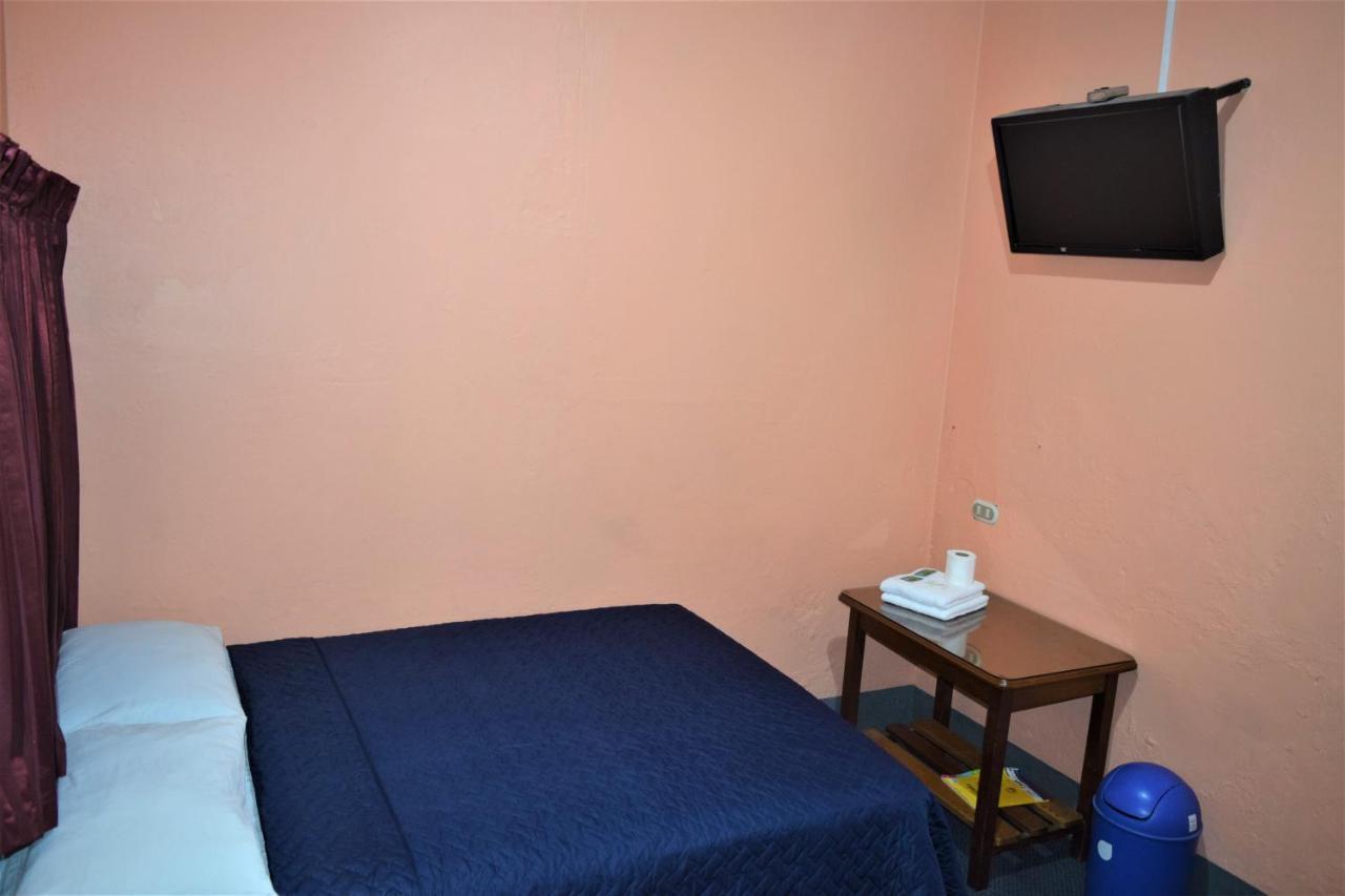 Hotel Asuncion Guatemala City Ngoại thất bức ảnh